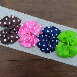 Bundle of 4 hair bows poka-dot and green